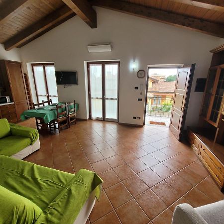 Appartement Casa Nicca à Oleggio Extérieur photo