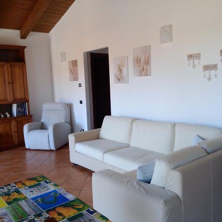Appartement Casa Nicca à Oleggio Extérieur photo